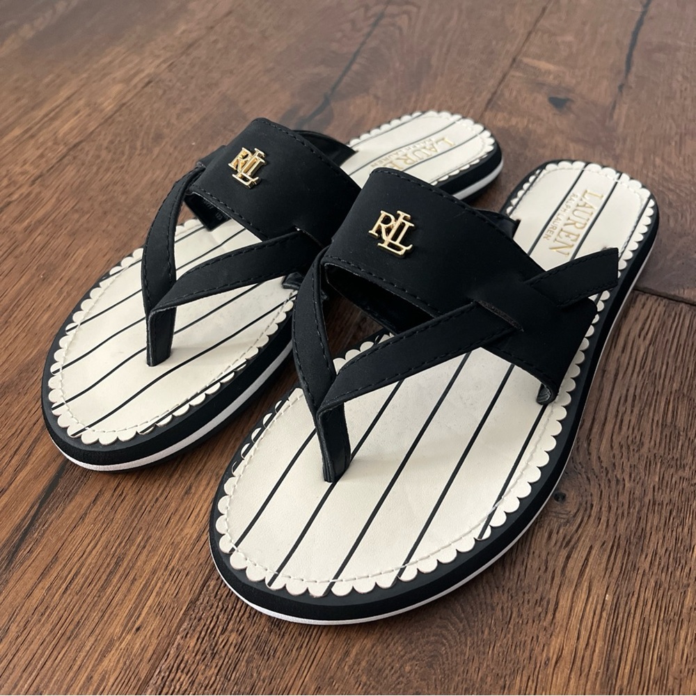 Lauren Ralph Lauren Rosalind Sandals Black Women’s 6 Strappy Gold Logo Thong New